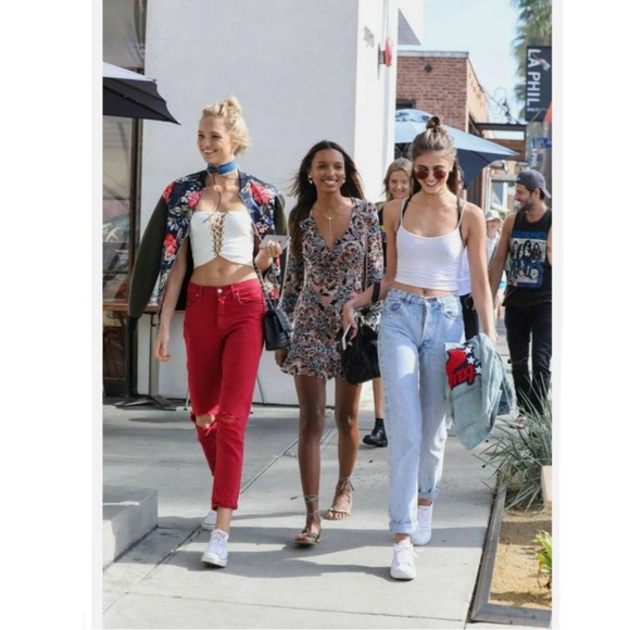 Citizens of Humanity Liya High Rise Classic Fit Crop Red Jeans w Distressed Knee - Picture 3 of 16